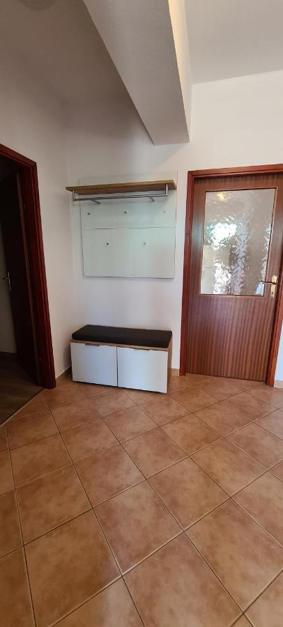 Apartments Jele Baška Екстериор снимка